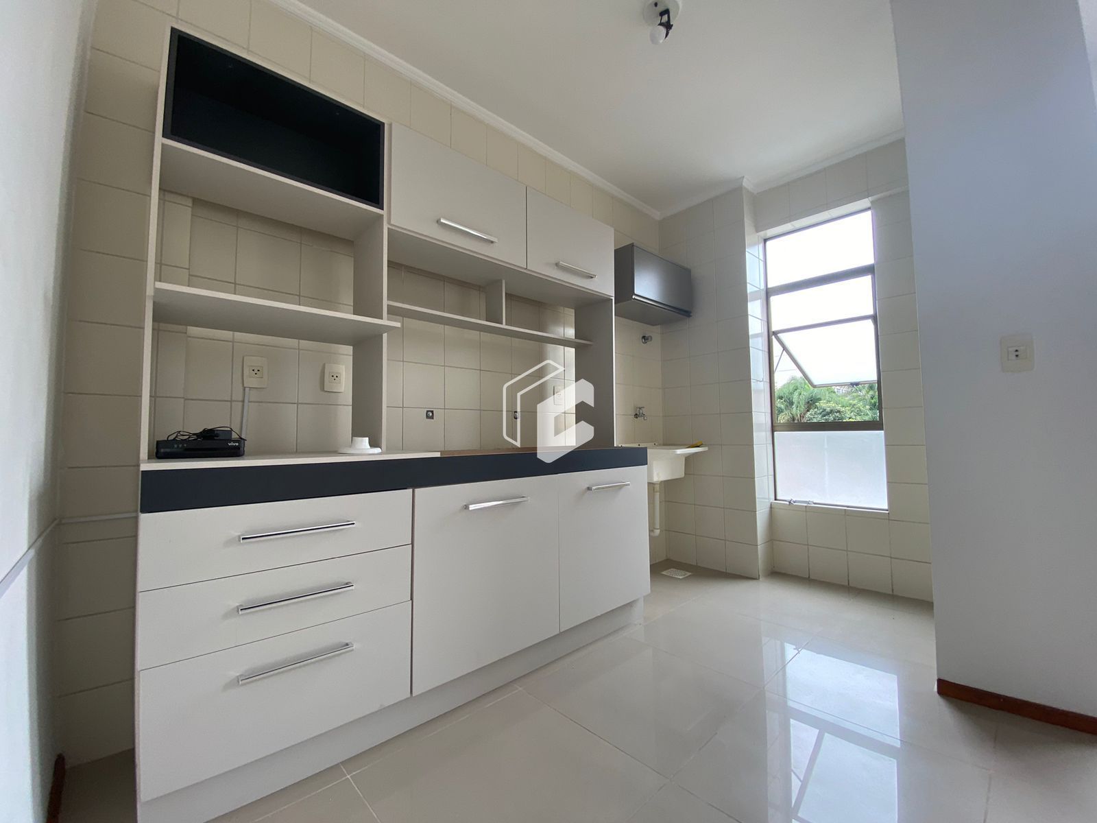 Apartamento à venda com 1 quarto, 35m² - Foto 3