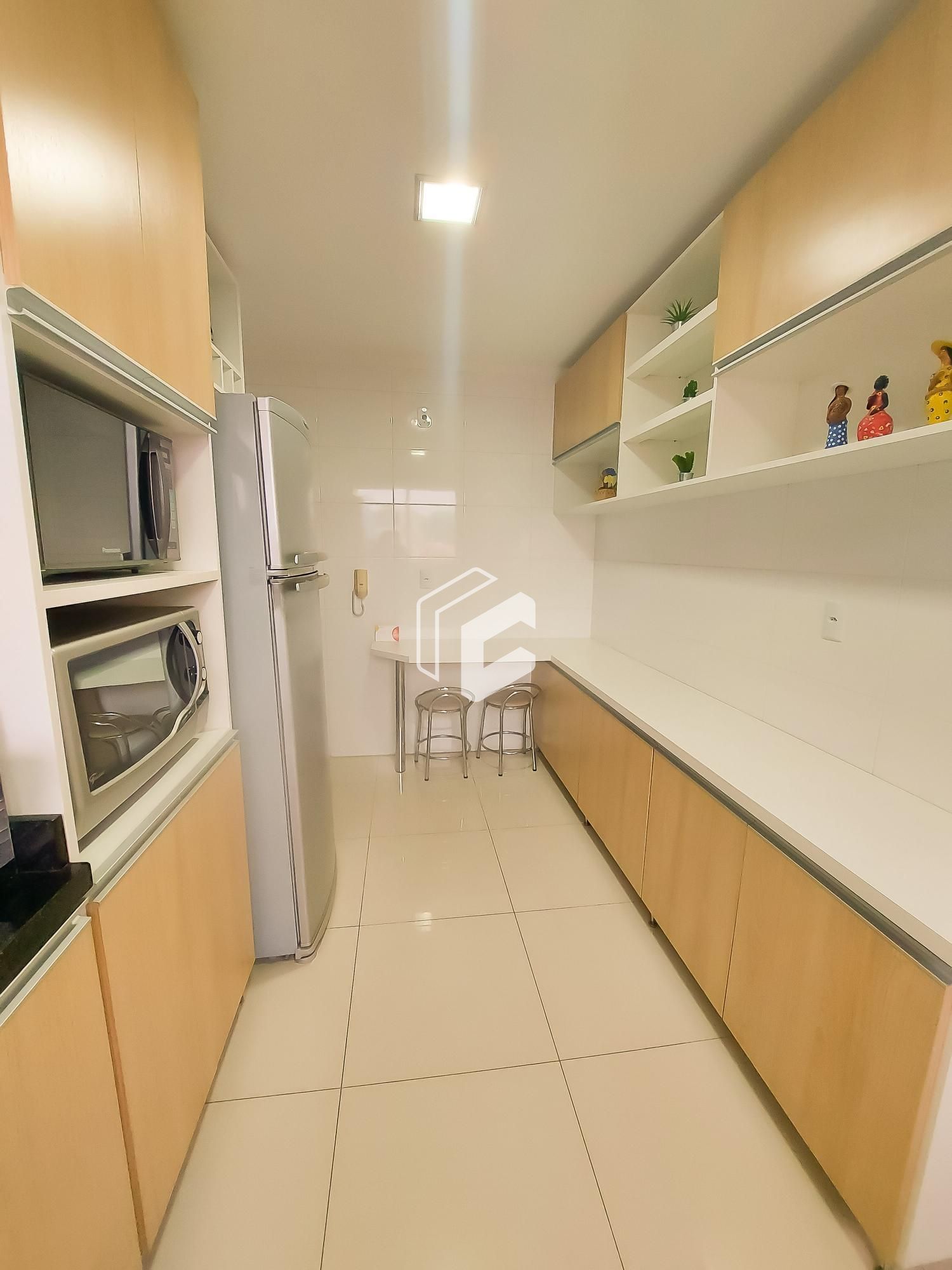 Apartamento à venda com 3 quartos, 131m² - Foto 29