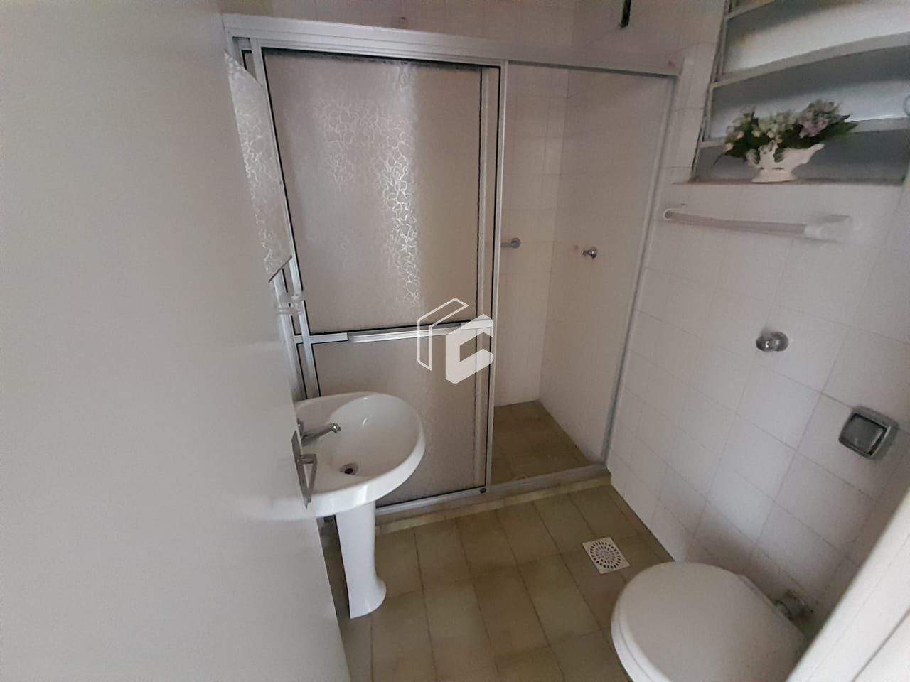 Apartamento à venda com 3 quartos, 107m² - Foto 17