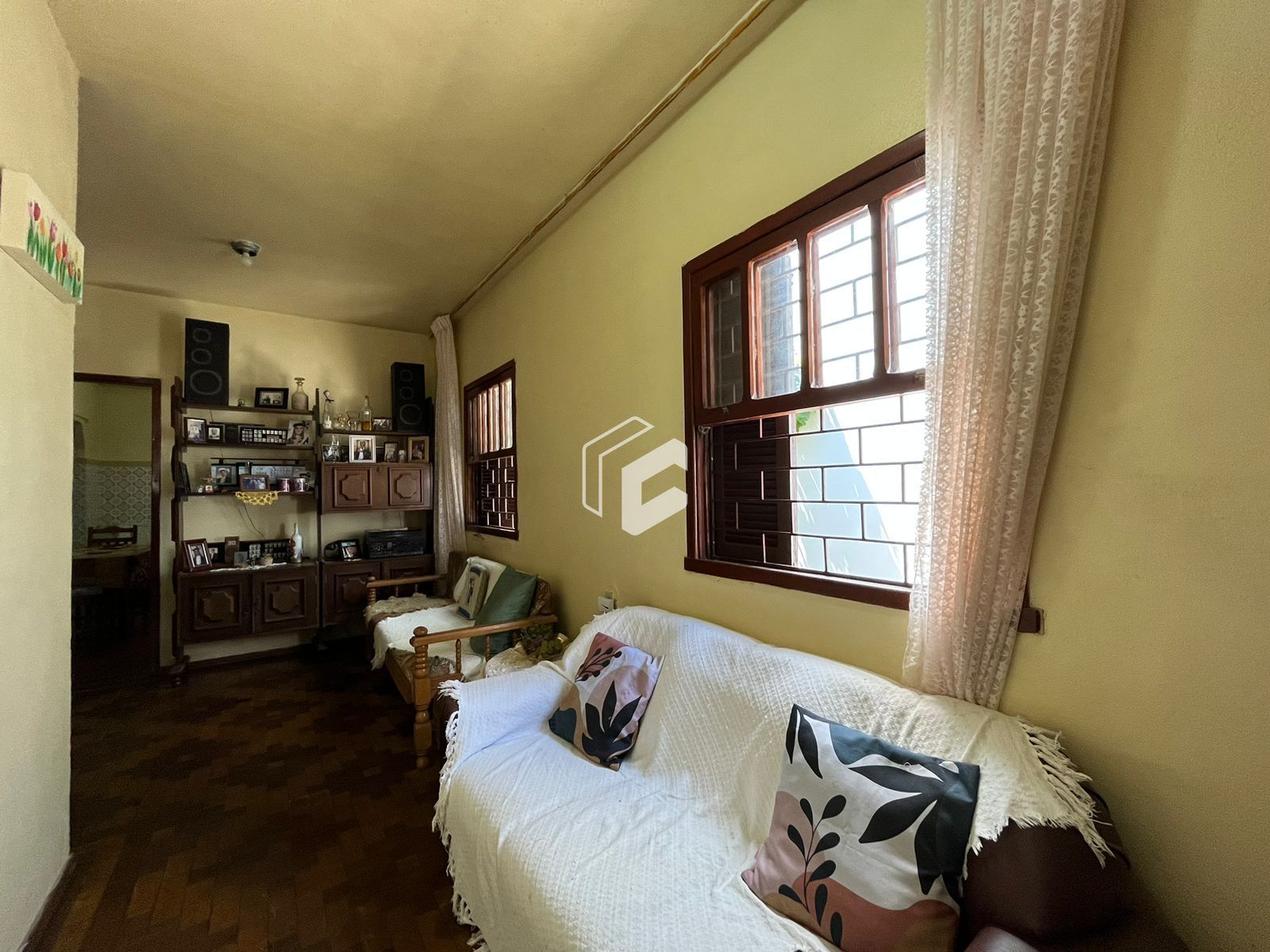 Casa à venda com 3 quartos, 128m² - Foto 3