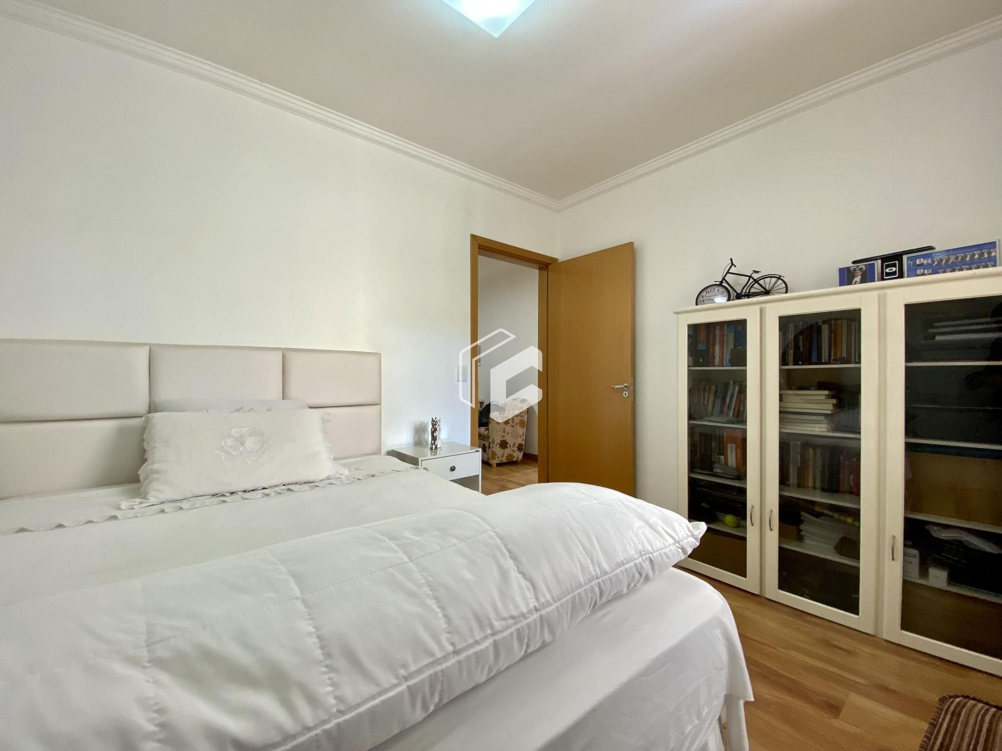 Apartamento à venda com 3 quartos, 189m² - Foto 36