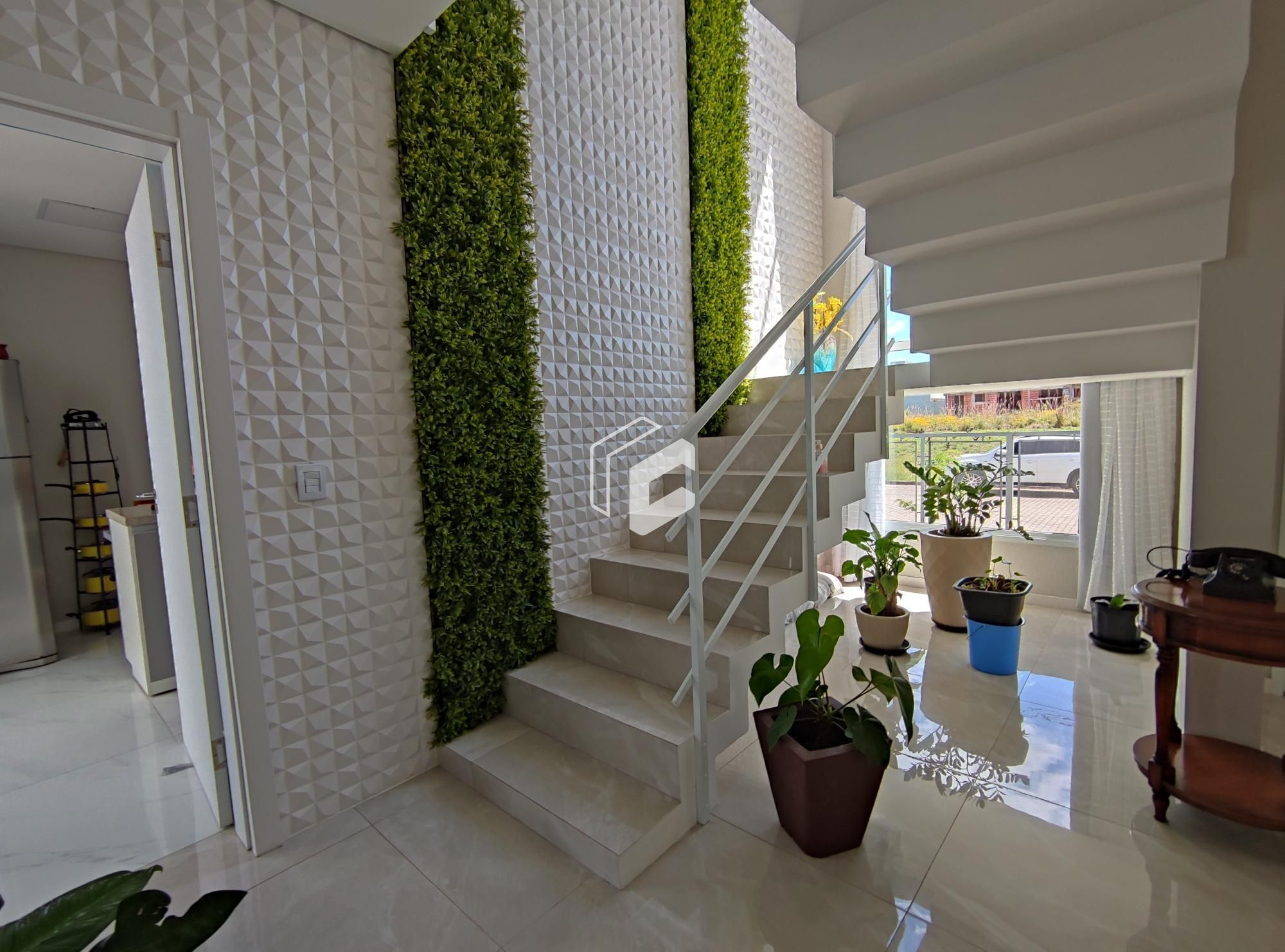 Casa à venda com 4 quartos, 244m² - Foto 4