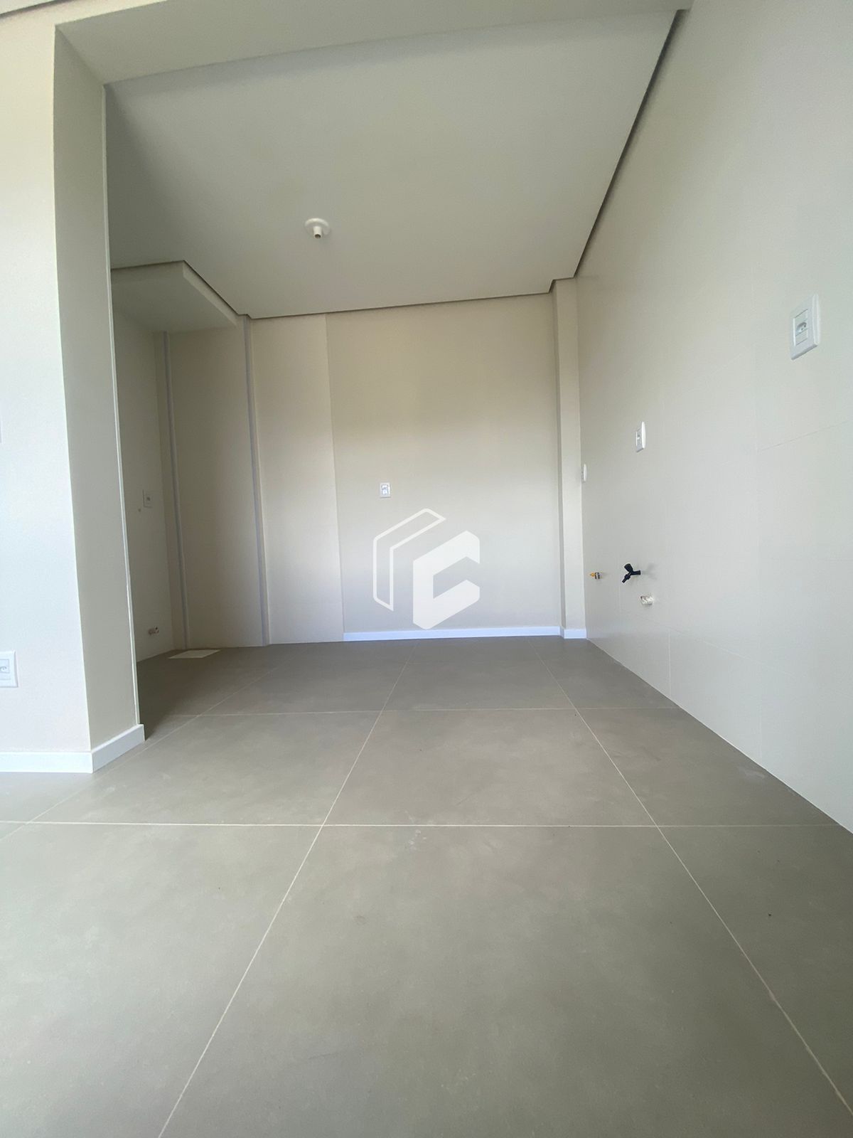 Apartamento à venda com 2 quartos, 74m² - Foto 4