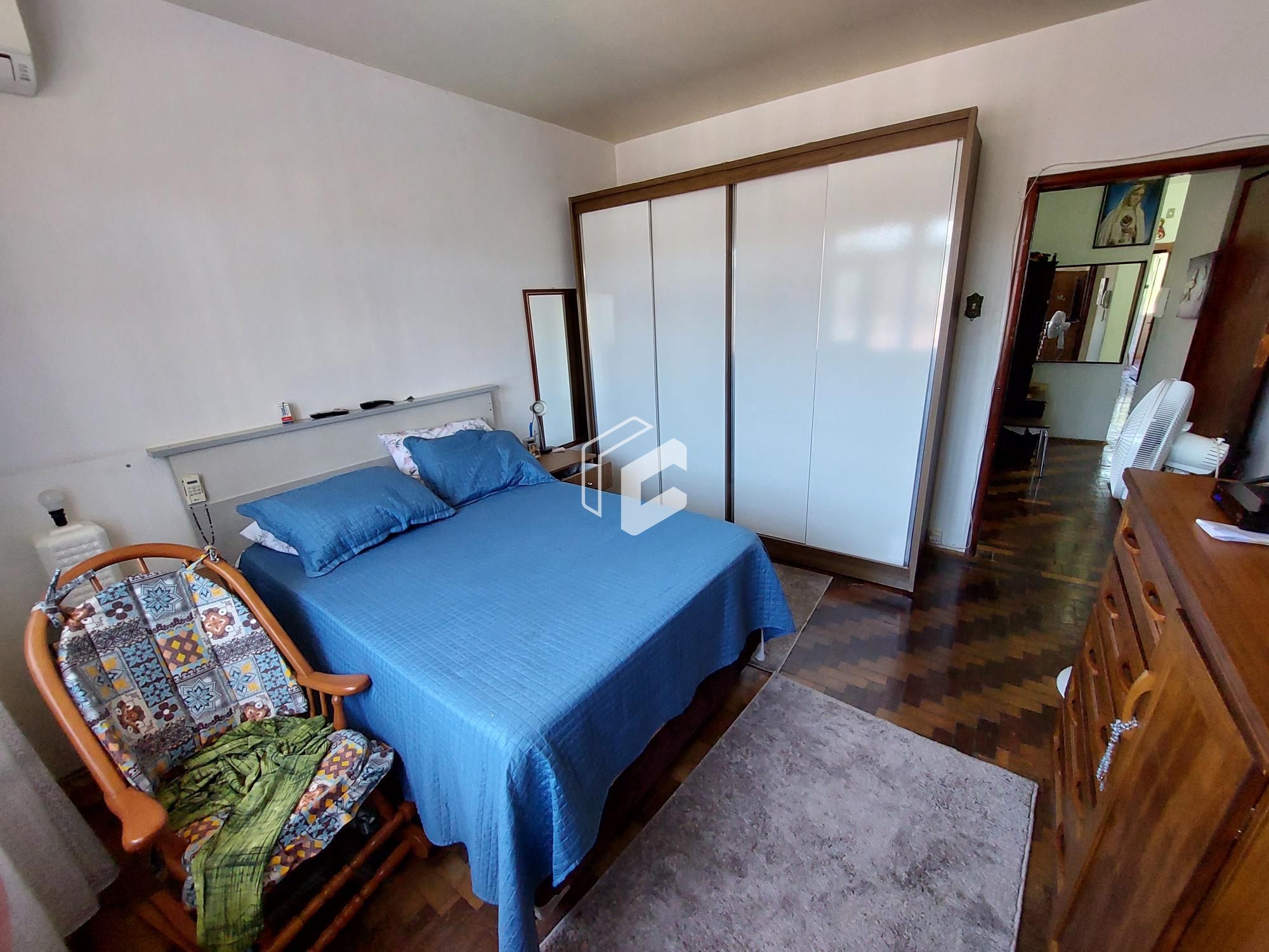 Apartamento à venda com 2 quartos, 77m² - Foto 1