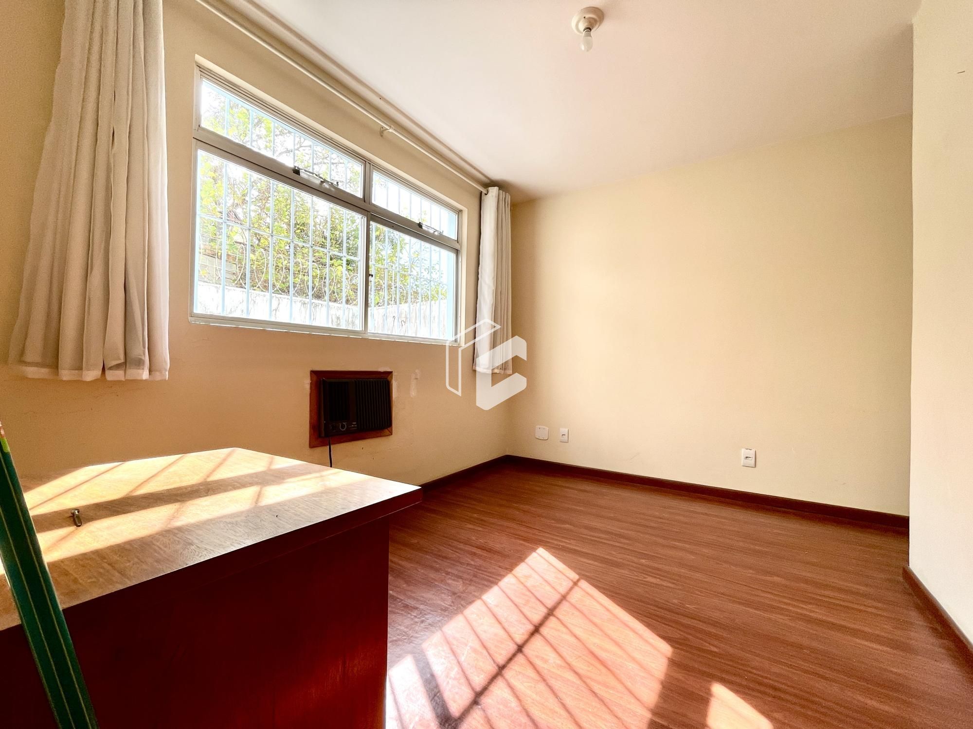 Apartamento à venda com 1 quarto, 63m² - Foto 4