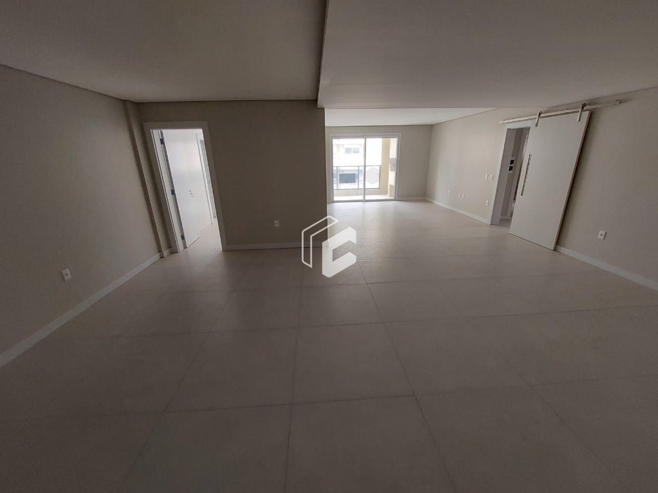 Apartamento à venda com 3 quartos, 220m² - Foto 14