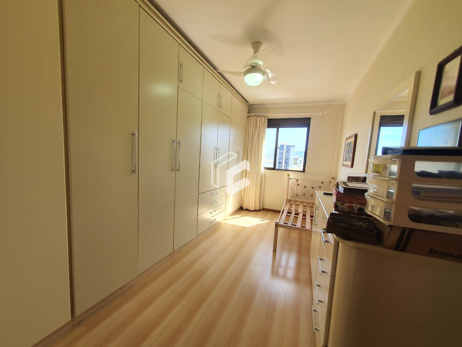 Apartamento à venda com 3 quartos, 126m² - Foto 7