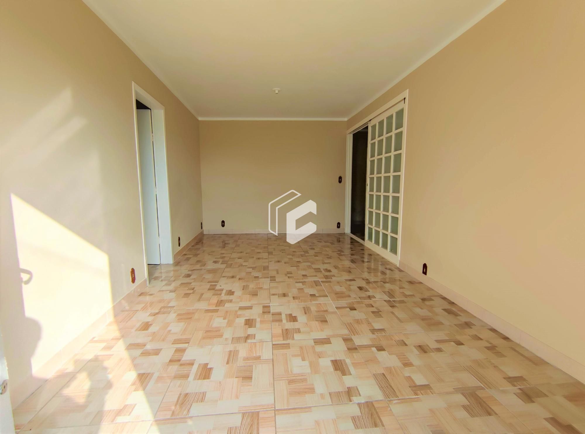 Casa Comercial à venda com 5 quartos, 262m² - Foto 2