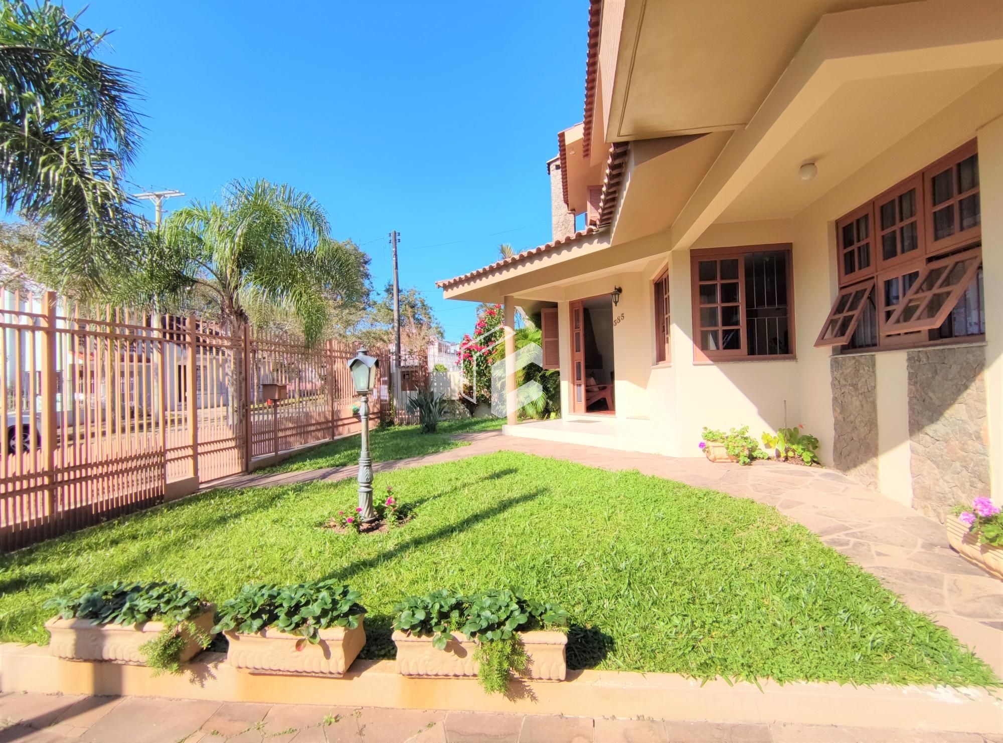 Casa, 4 quartos, 231 m² - Foto 2