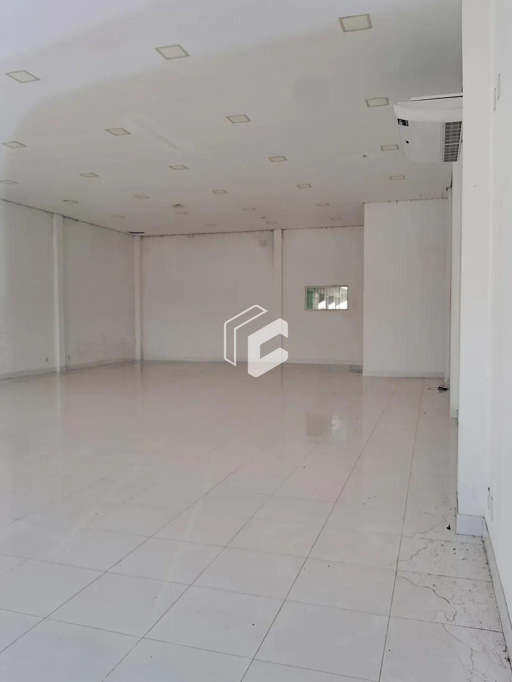 Loja-Salão para alugar com 1 quarto, 200m² - Foto 2