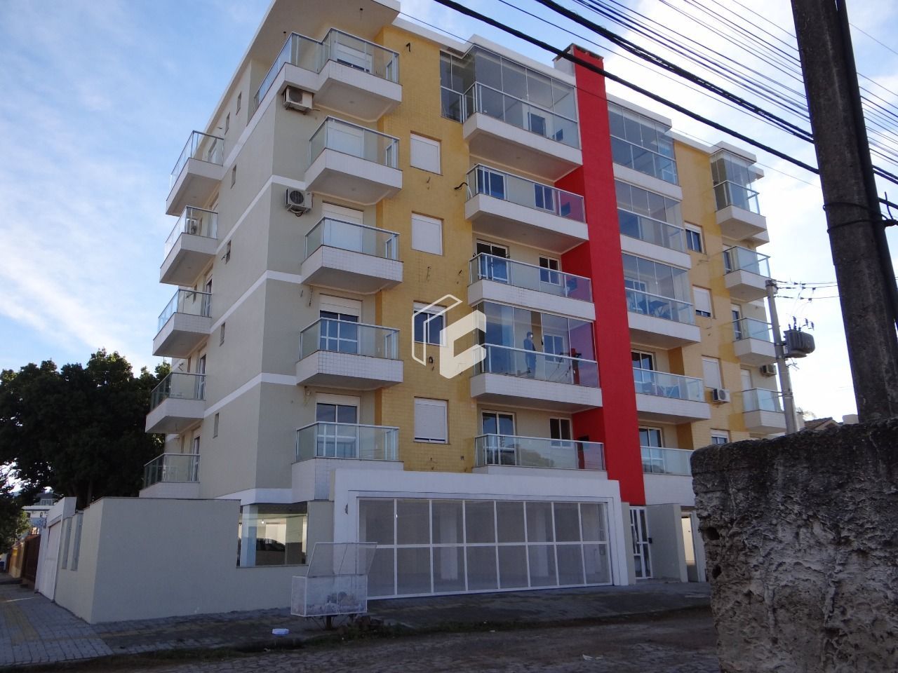 Apartamento à venda com 1 quarto, 49m² - Foto 1