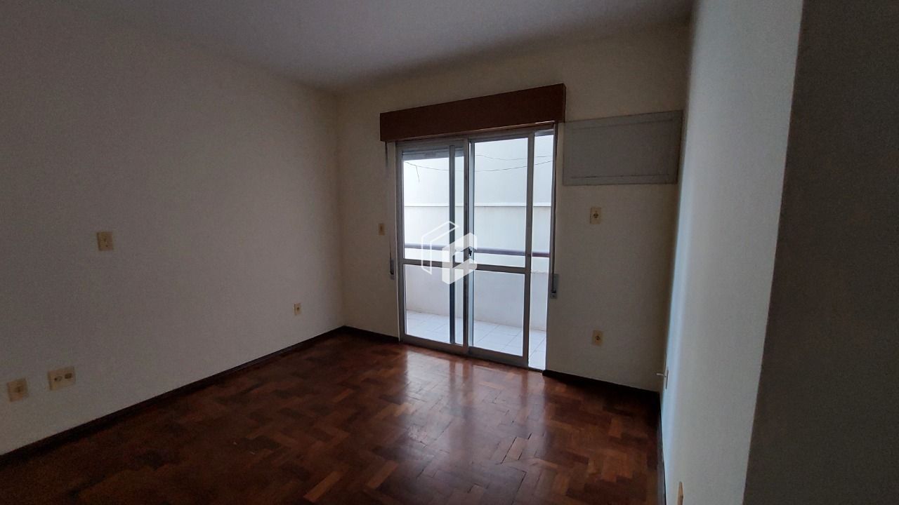 Apartamento à venda com 2 quartos, 66m² - Foto 3