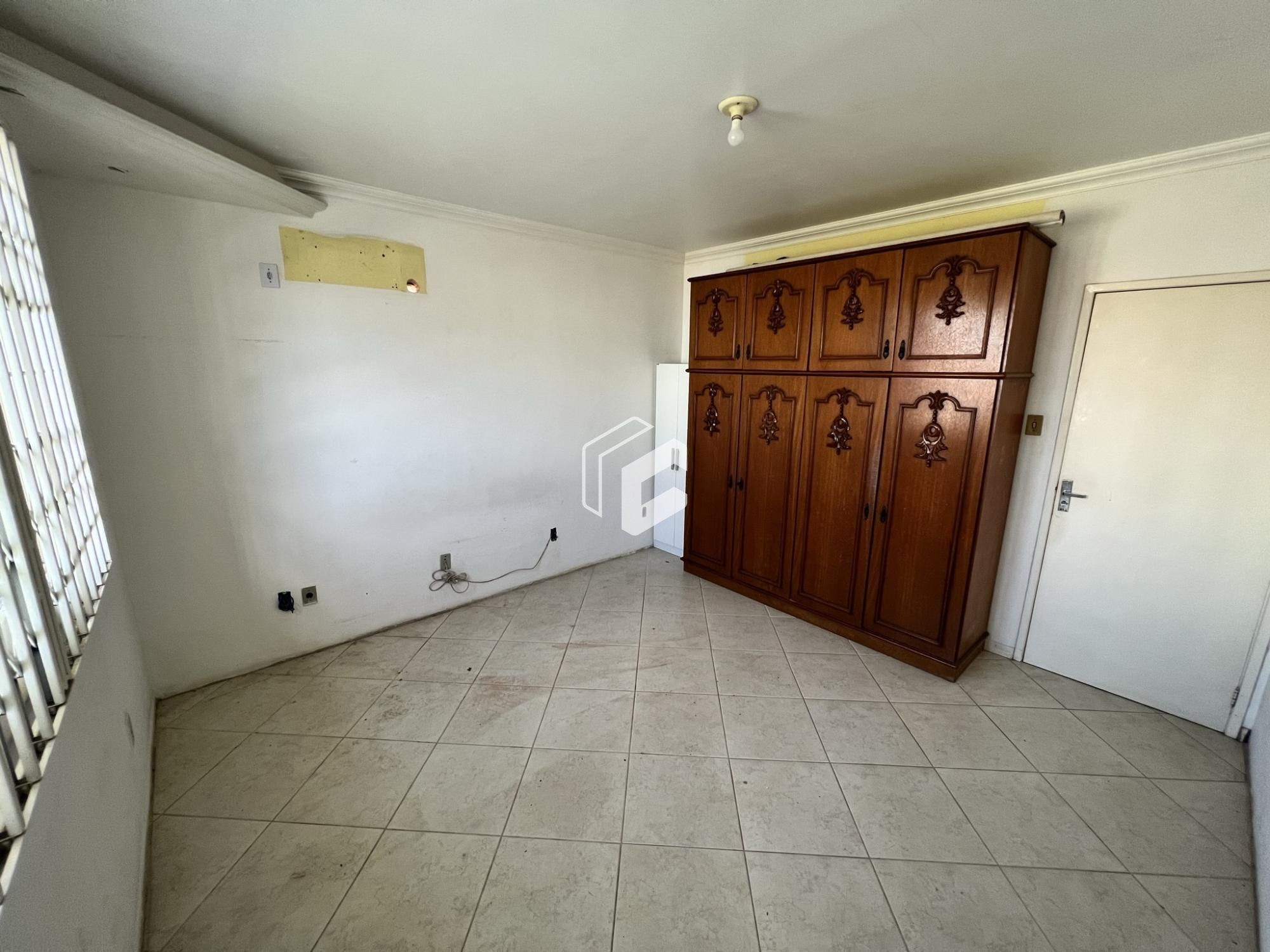 Casa à venda com 3 quartos, 194m² - Foto 20