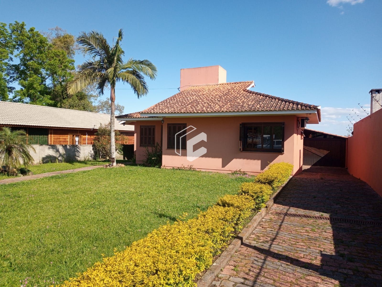 Casa, 4 quartos, 220 m² - Foto 2