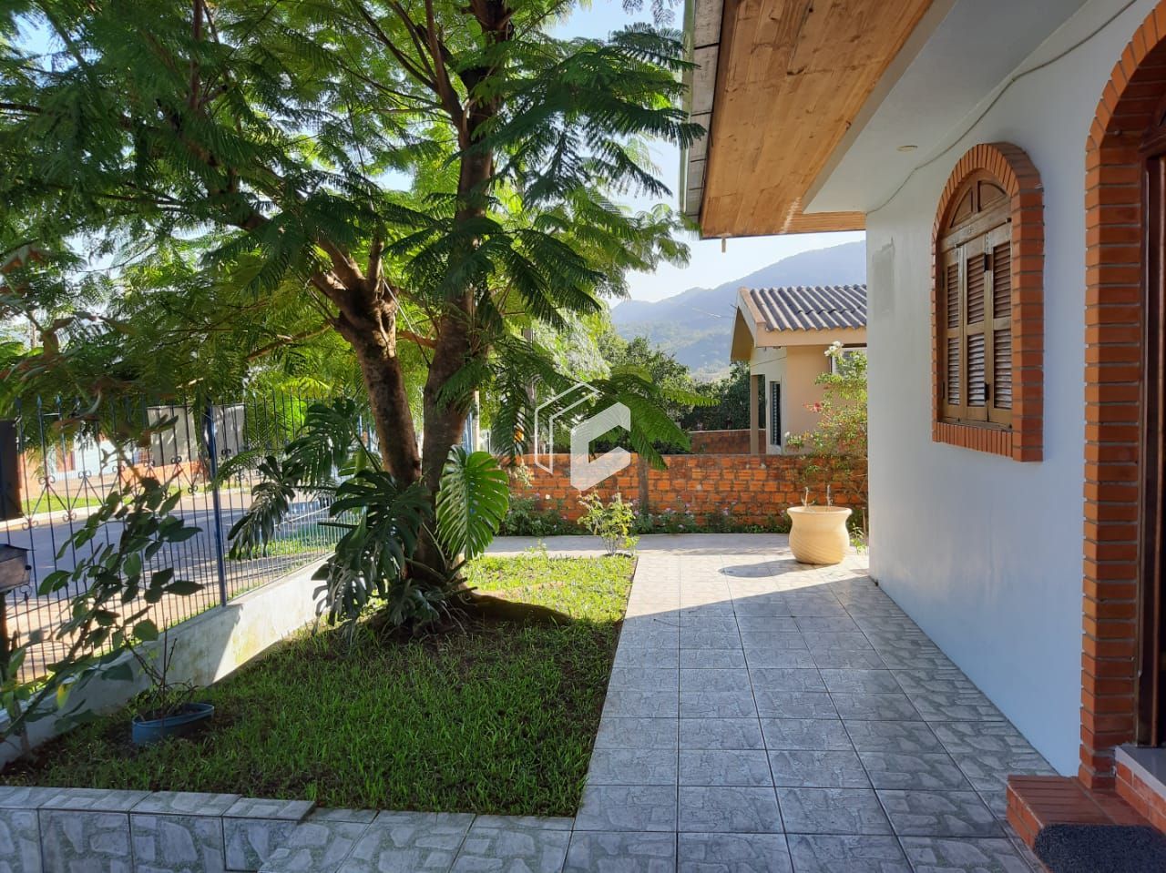 Sobrado, 4 quartos, 310 m² - Foto 2