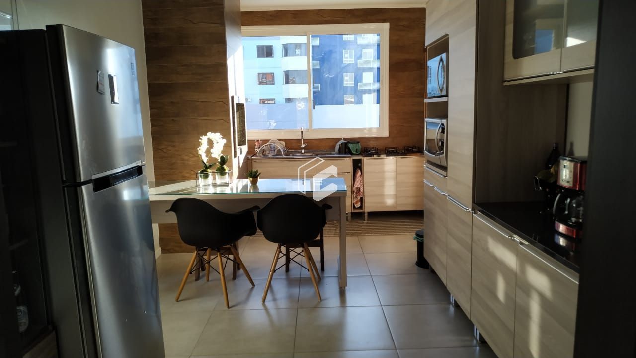 Apartamento à venda com 3 quartos, 140m² - Foto 3