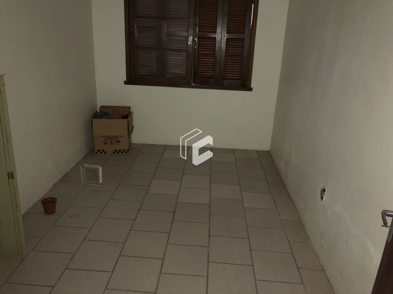 Casa à venda com 4 quartos, 341m² - Foto 19