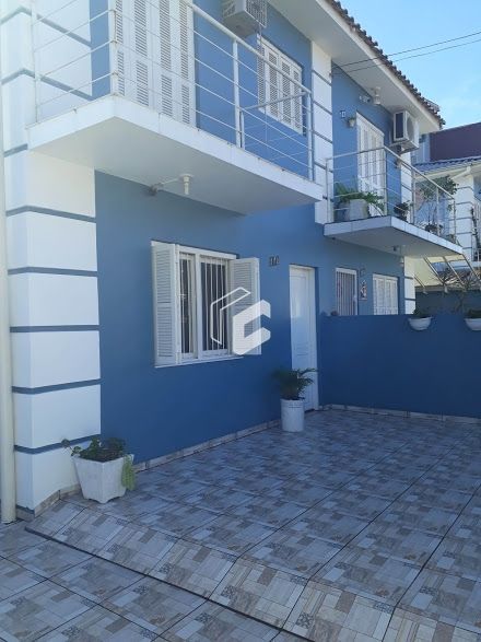 Casa à venda com 3 quartos, 86m² - Foto 2