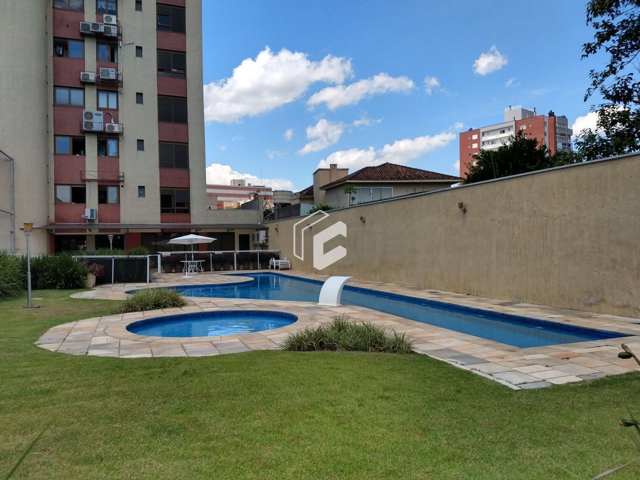 Apartamento à venda com 3 quartos, 187m² - Foto 22