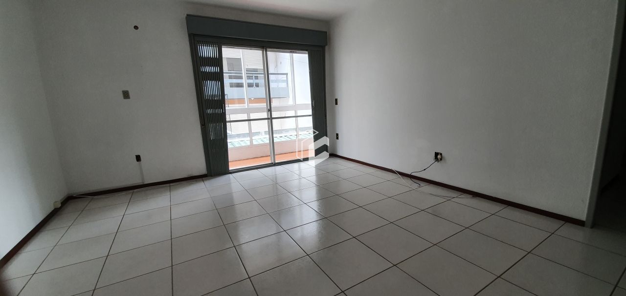 Apartamento à venda com 3 quartos, 124m² - Foto 2