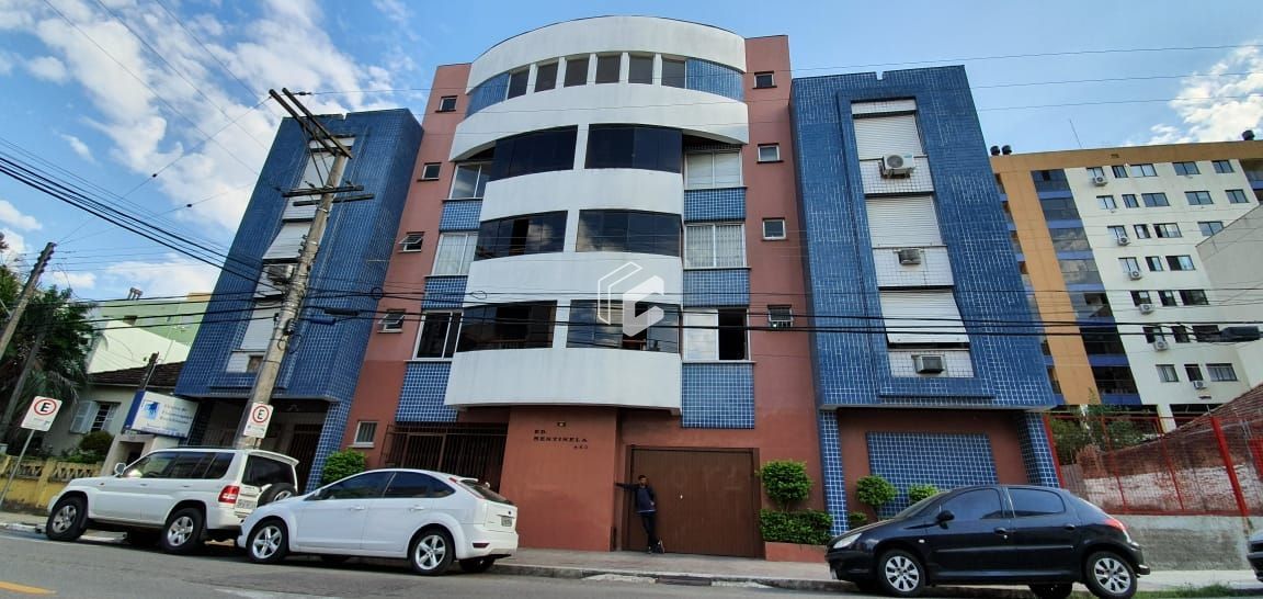 Apartamento à venda com 2 quartos, 62m² - Foto 1