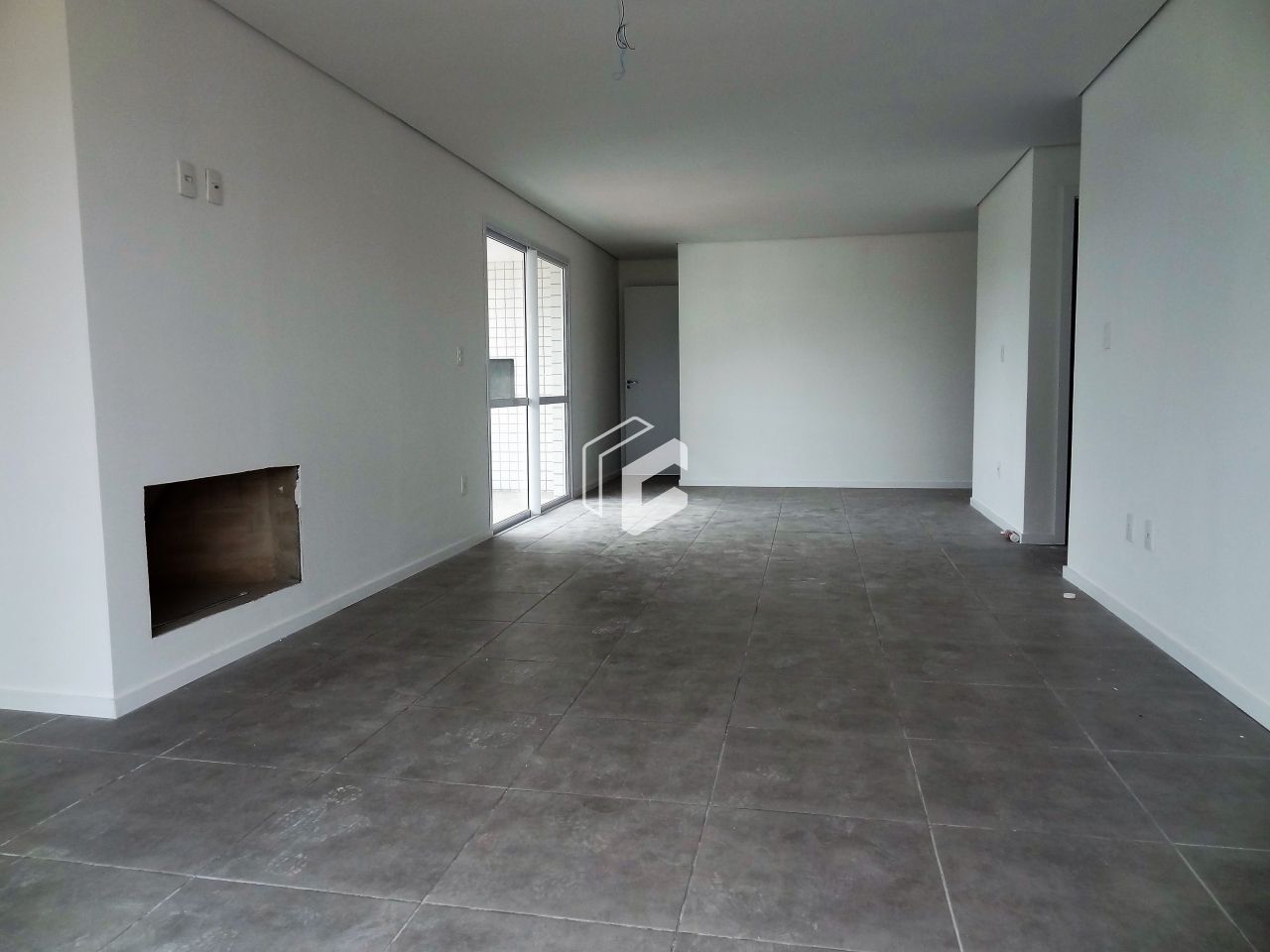 Apartamento à venda com 3 quartos, 165m² - Foto 6