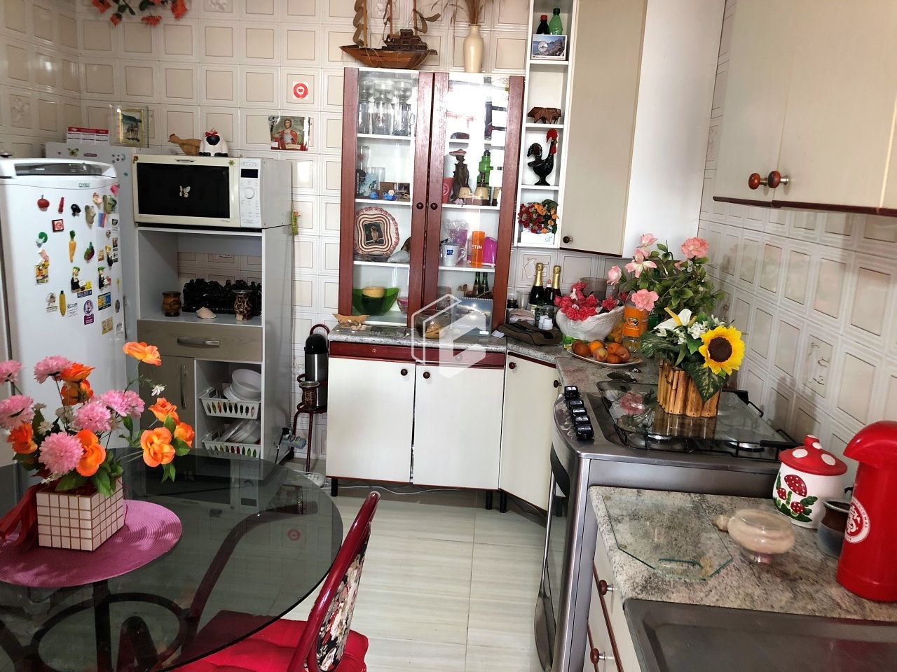 Apartamento à venda com 3 quartos, 84m² - Foto 4