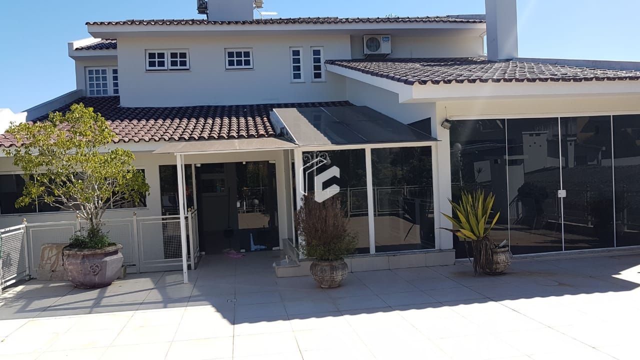 Casa, 3 quartos, 440 m² - Foto 1