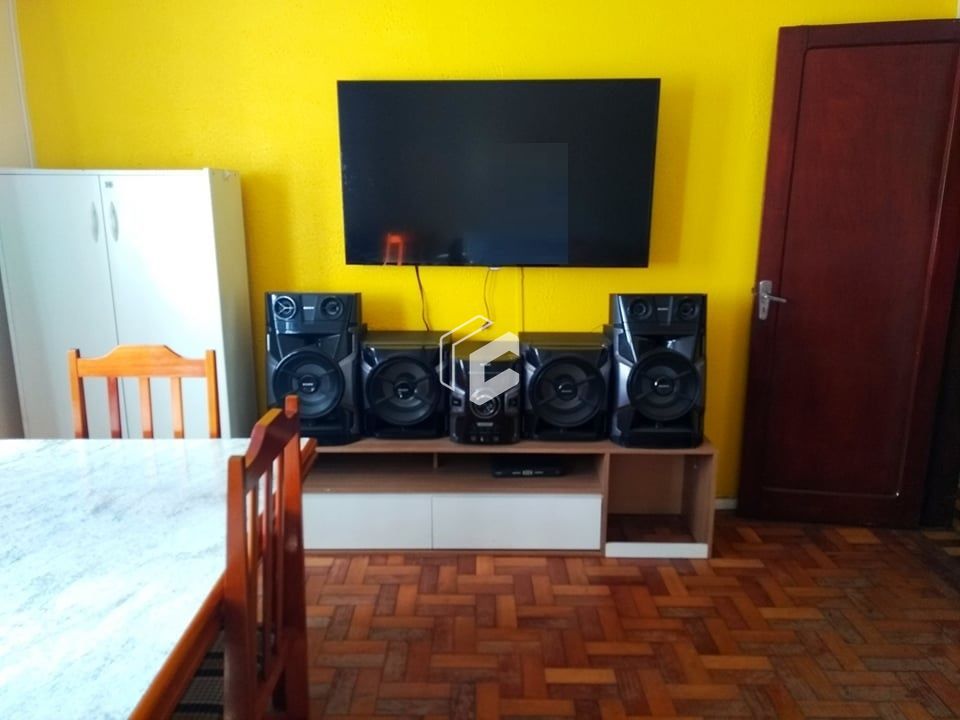 Apartamento à venda com 2 quartos, 76m² - Foto 4