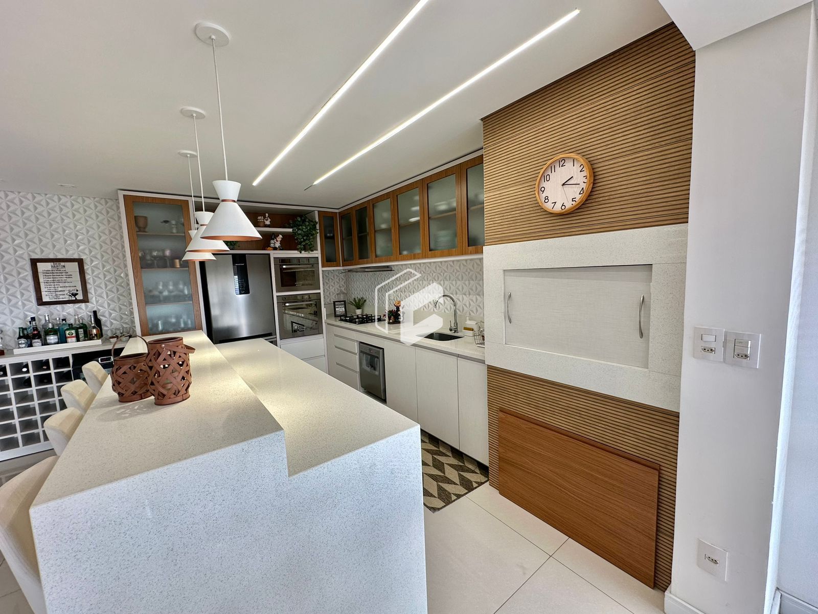 Cobertura, 3 quartos, 331 m² - Foto 3