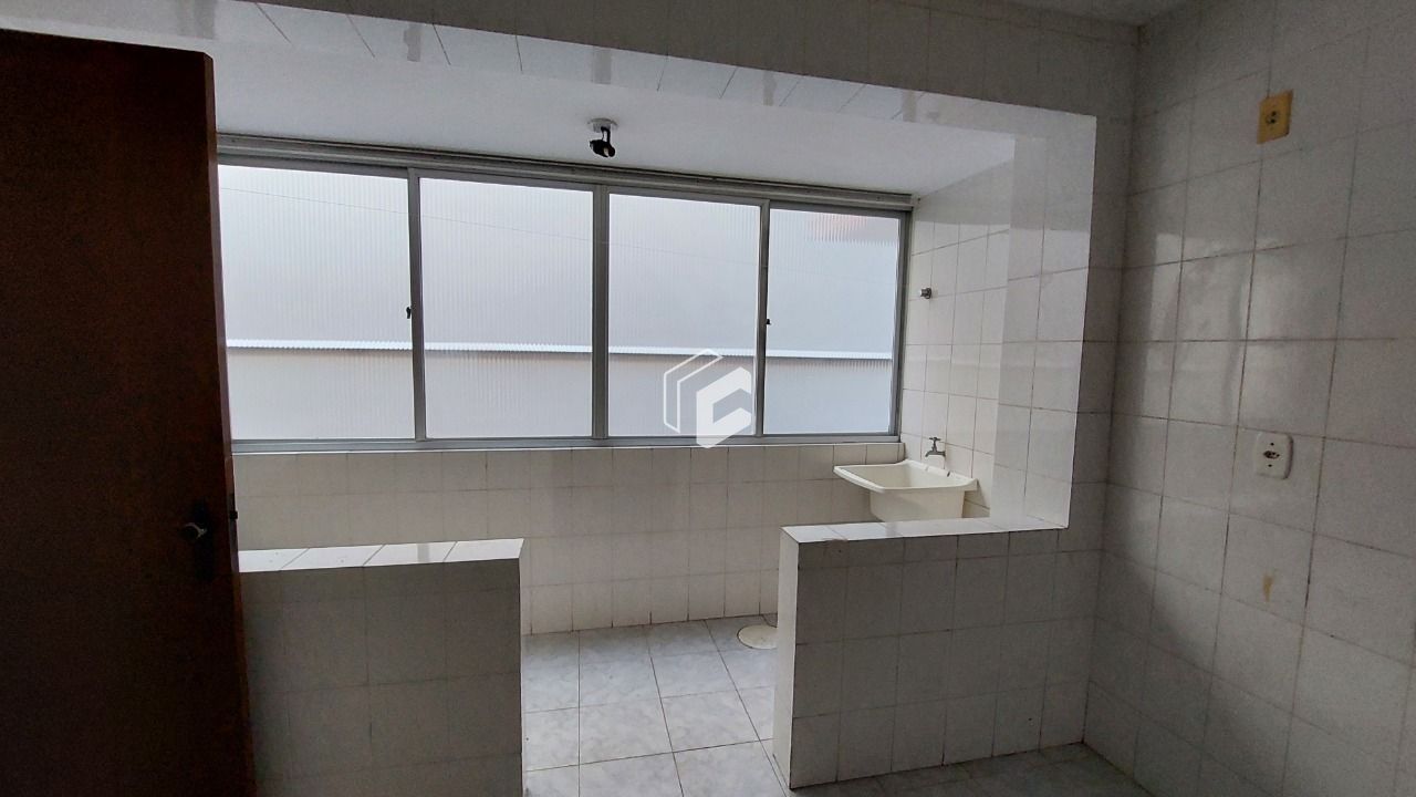 Apartamento à venda com 2 quartos, 66m² - Foto 5