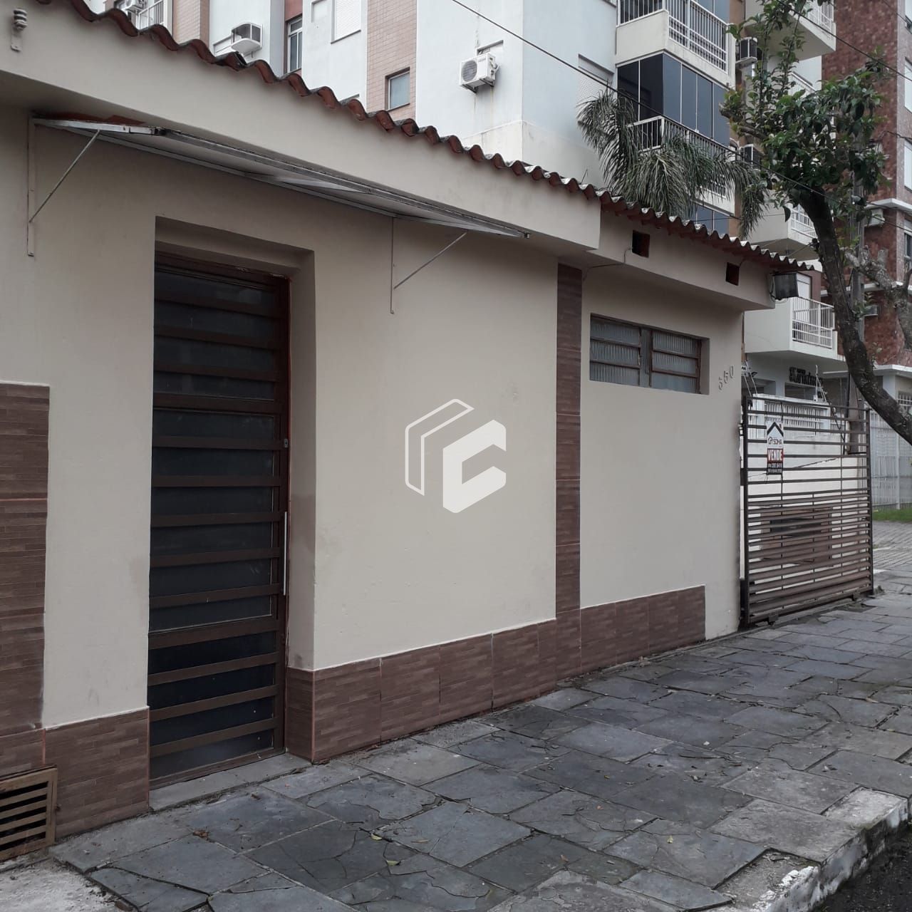 Casa à venda com 4 quartos, 190m² - Foto 4