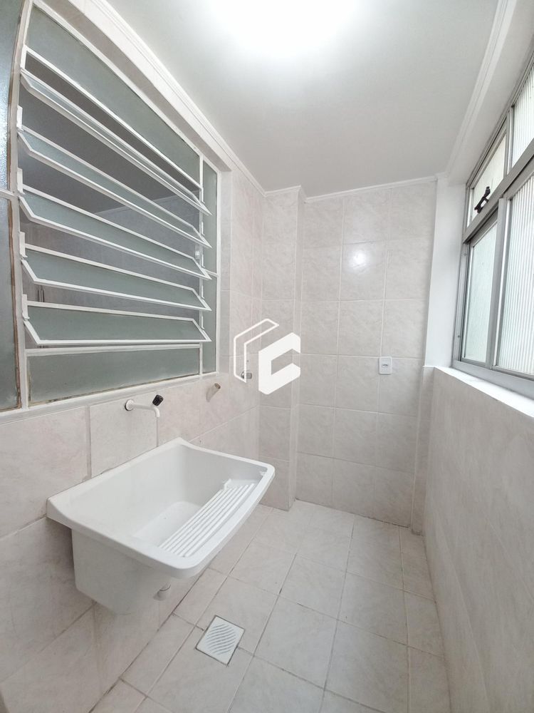 Apartamento à venda com 2 quartos, 75m² - Foto 9