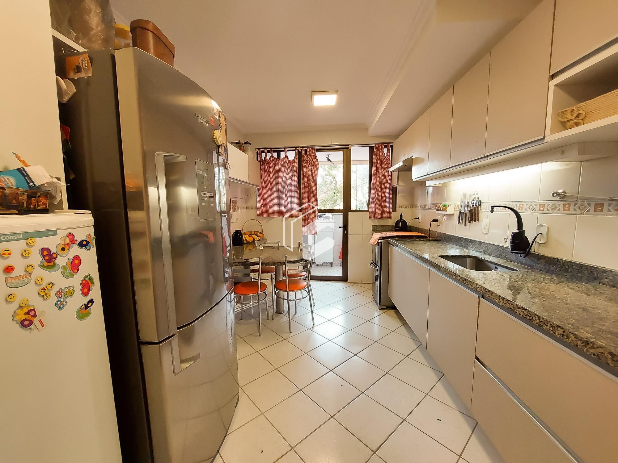 Apartamento à venda com 3 quartos, 129m² - Foto 6