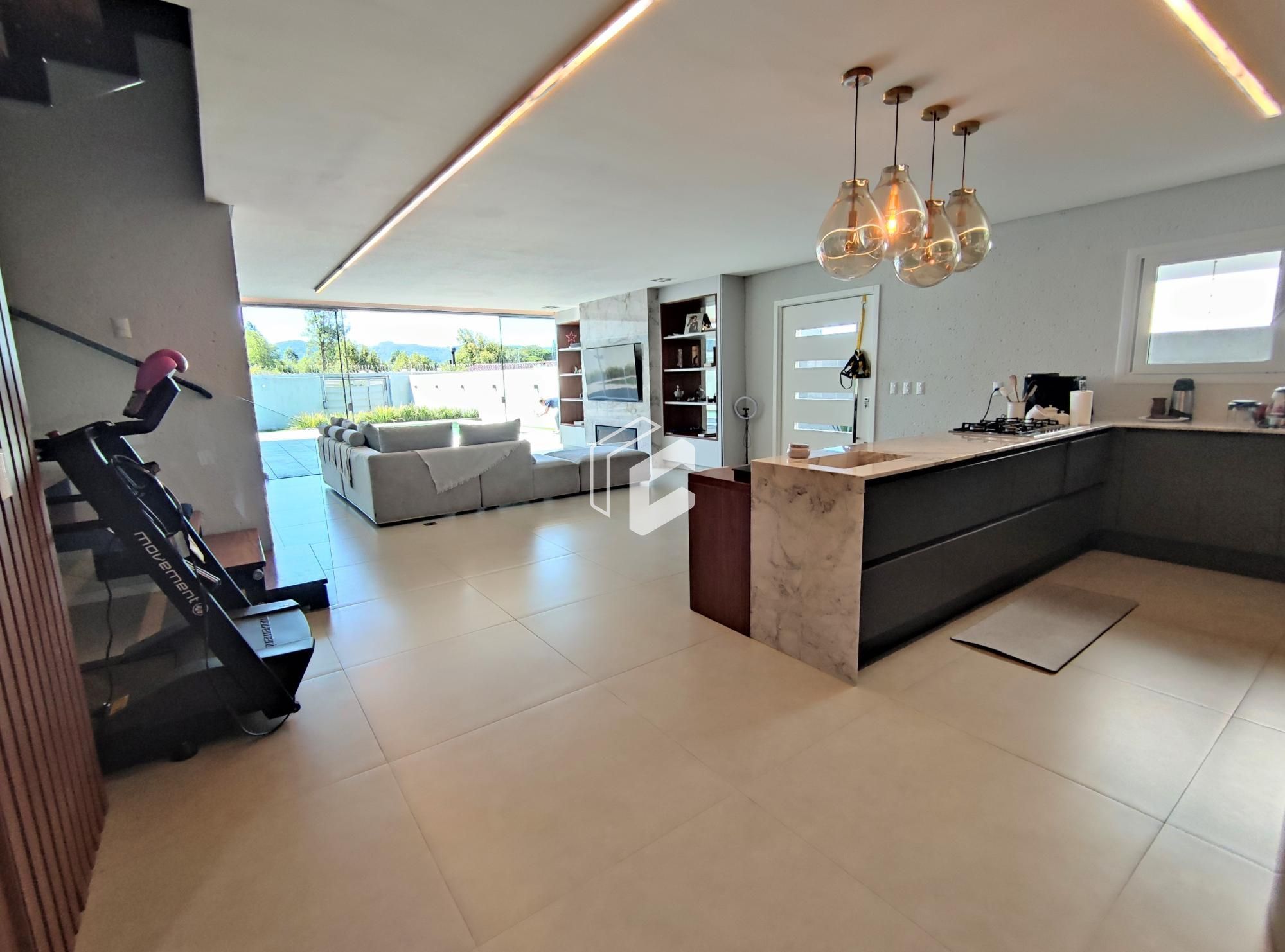 Casa, 3 quartos, 341 m² - Foto 2