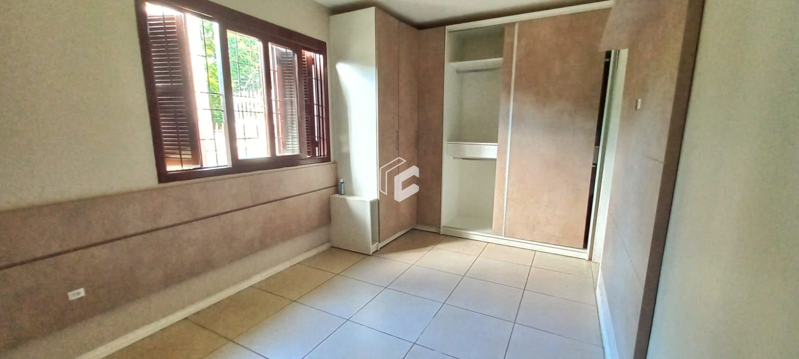 Casa à venda com 3 quartos, 87m² - Foto 8