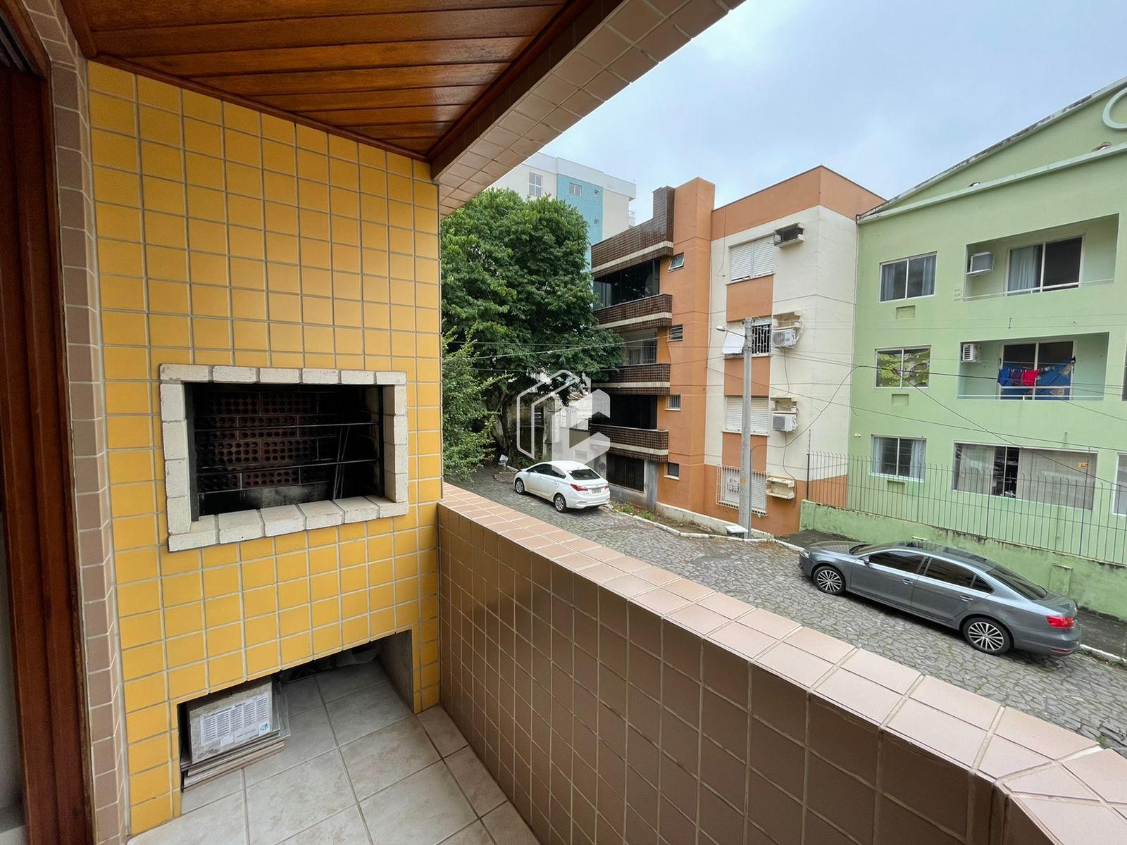 Apartamento à venda com 3 quartos, 101m² - Foto 5