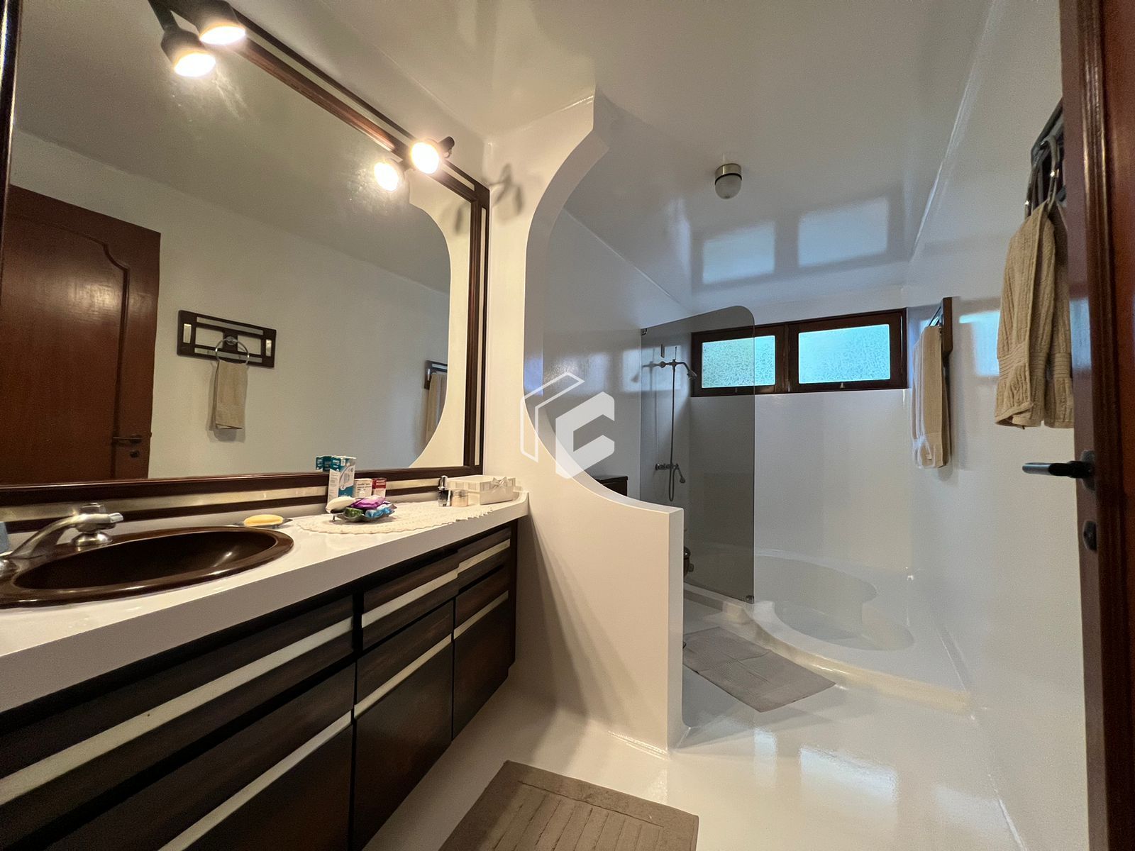 Casa, 3 quartos, 357 m² - Foto 34