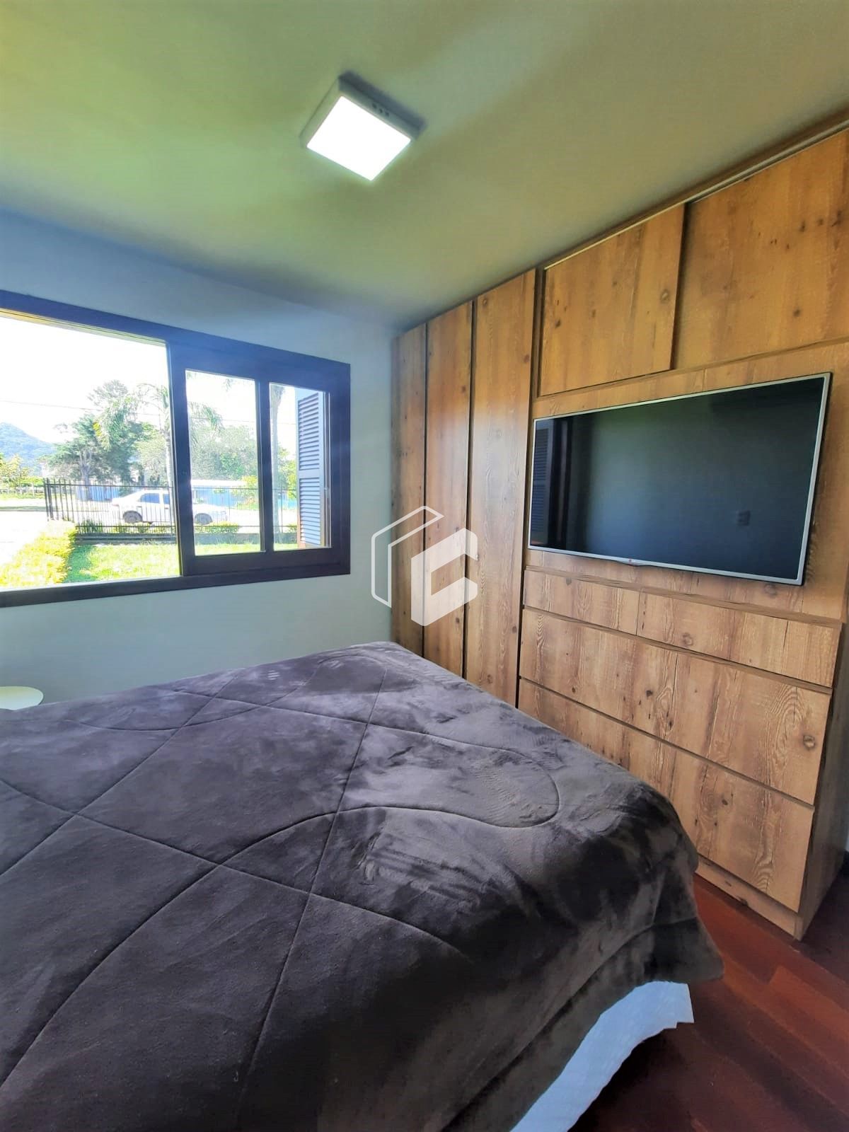 Casa, 4 quartos, 220 m² - Foto 13