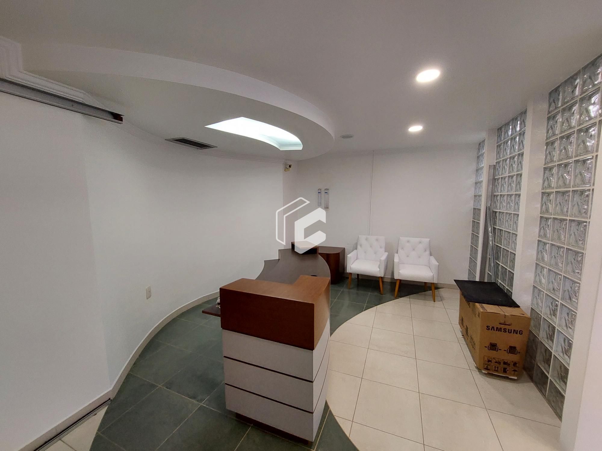 Conjunto Comercial-Sala à venda com 7 quartos, 245m² - Foto 3