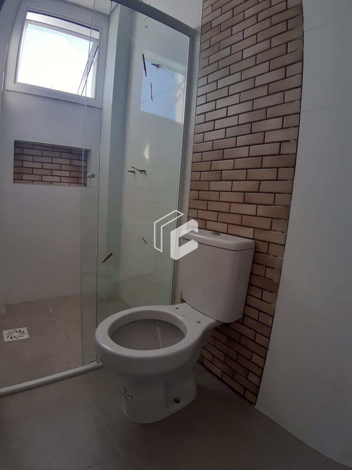 Apartamento à venda com 2 quartos, 70m² - Foto 17