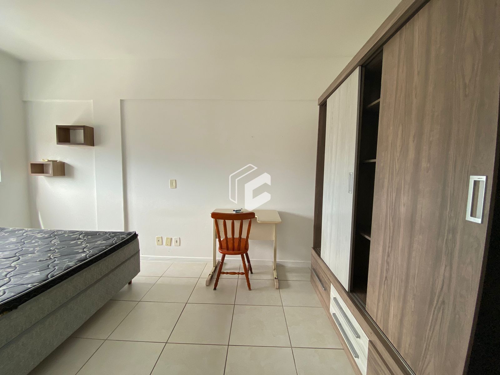 Apartamento à venda com 1 quarto, 36m² - Foto 9