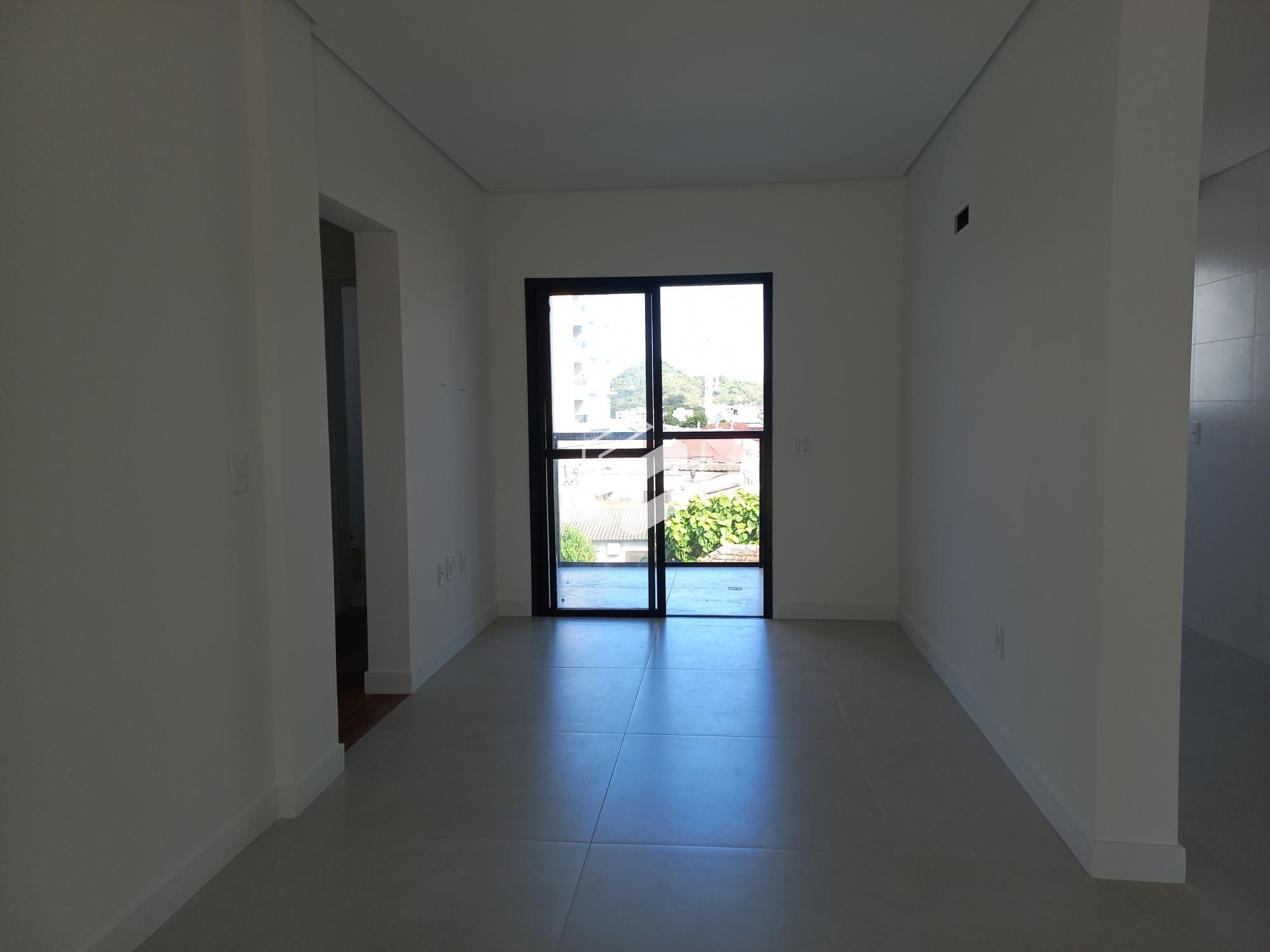 Apartamento à venda com 2 quartos, 76m² - Foto 5