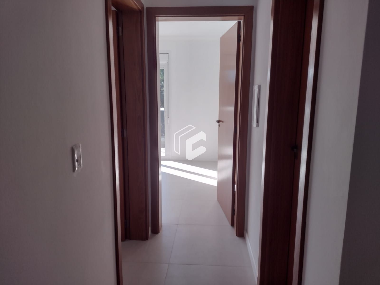 Apartamento à venda com 2 quartos, 60m² - Foto 9