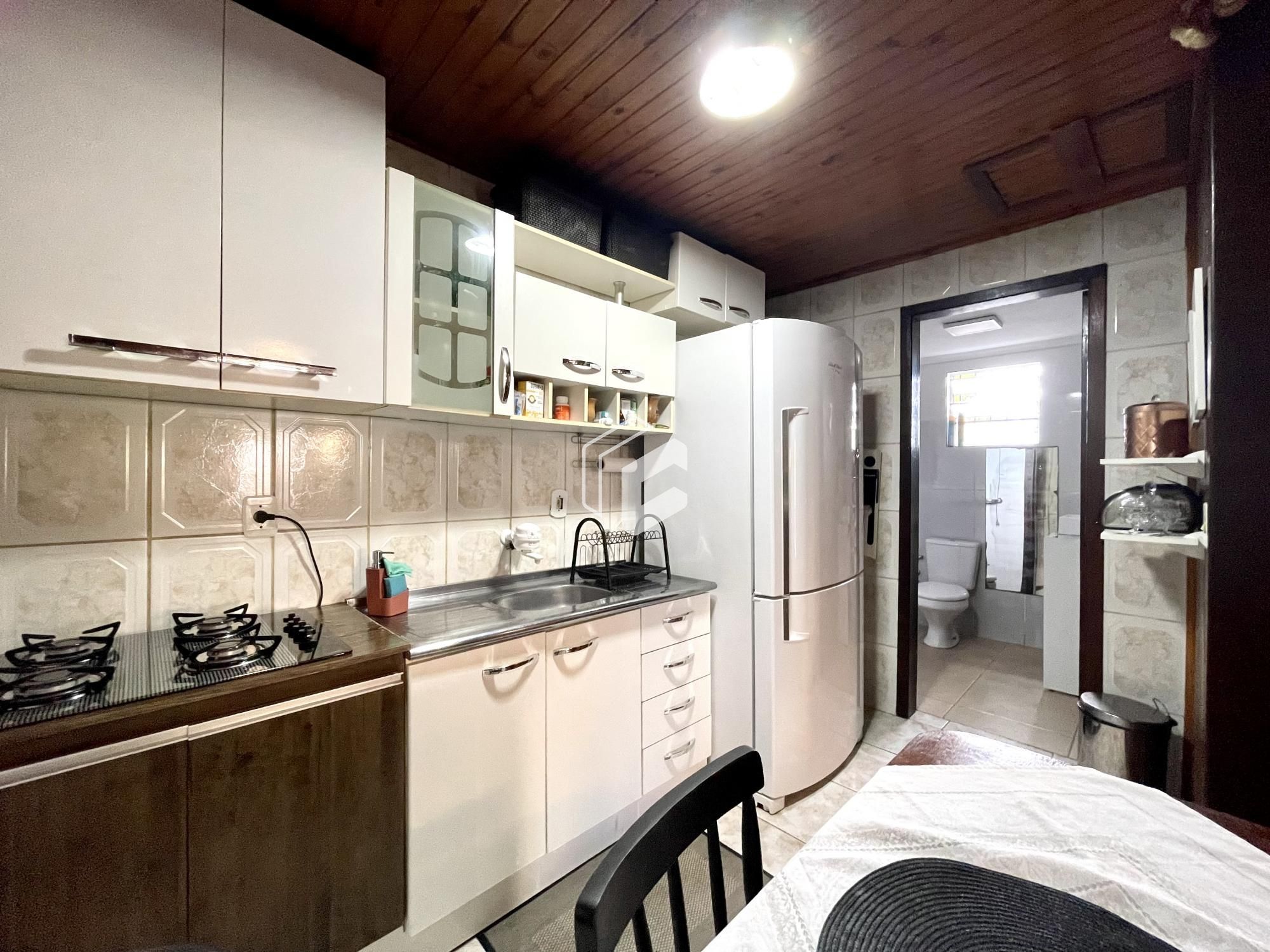 Casa à venda com 2 quartos, 51m² - Foto 9