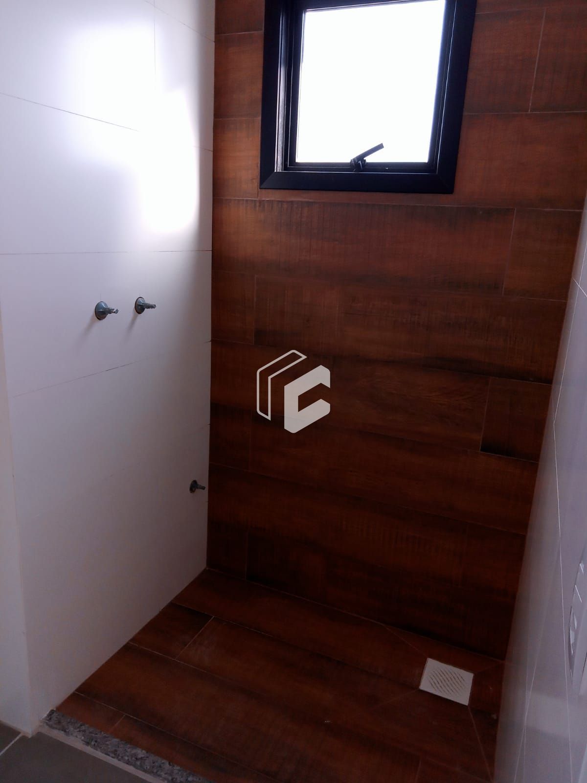 Apartamento à venda com 2 quartos, 75m² - Foto 6