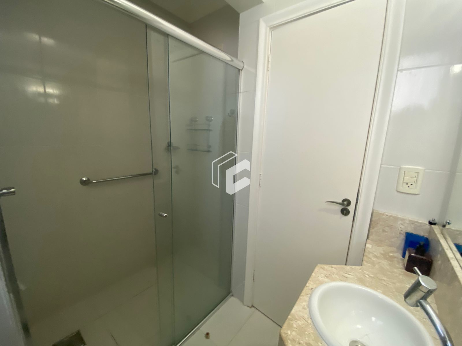 Apartamento para alugar com 3 quartos, 120m² - Foto 9