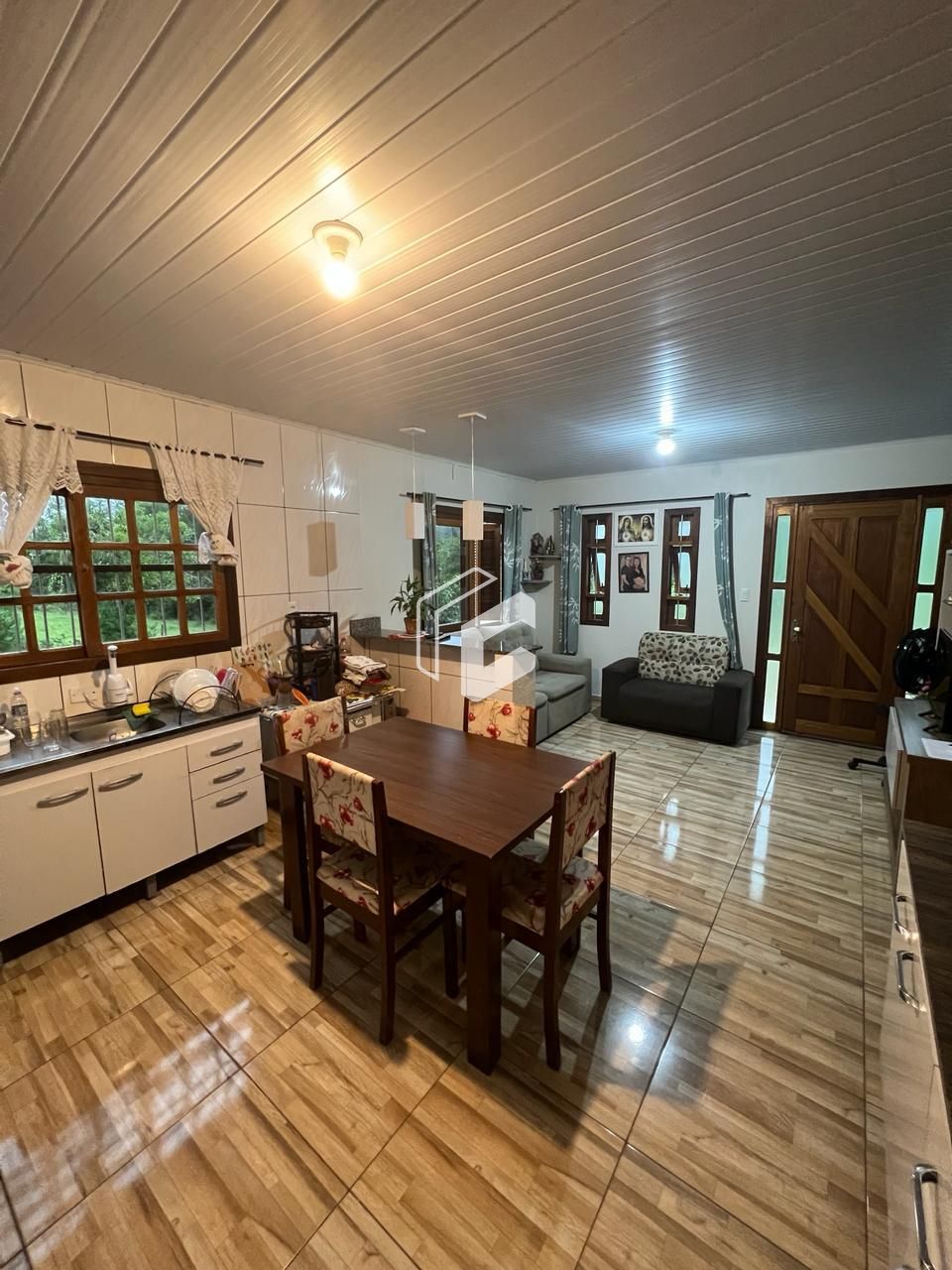 Chácara à venda com 2 quartos, 52m² - Foto 5