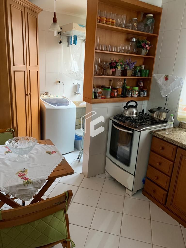 Apartamento à venda com 2 quartos, 76m² - Foto 2