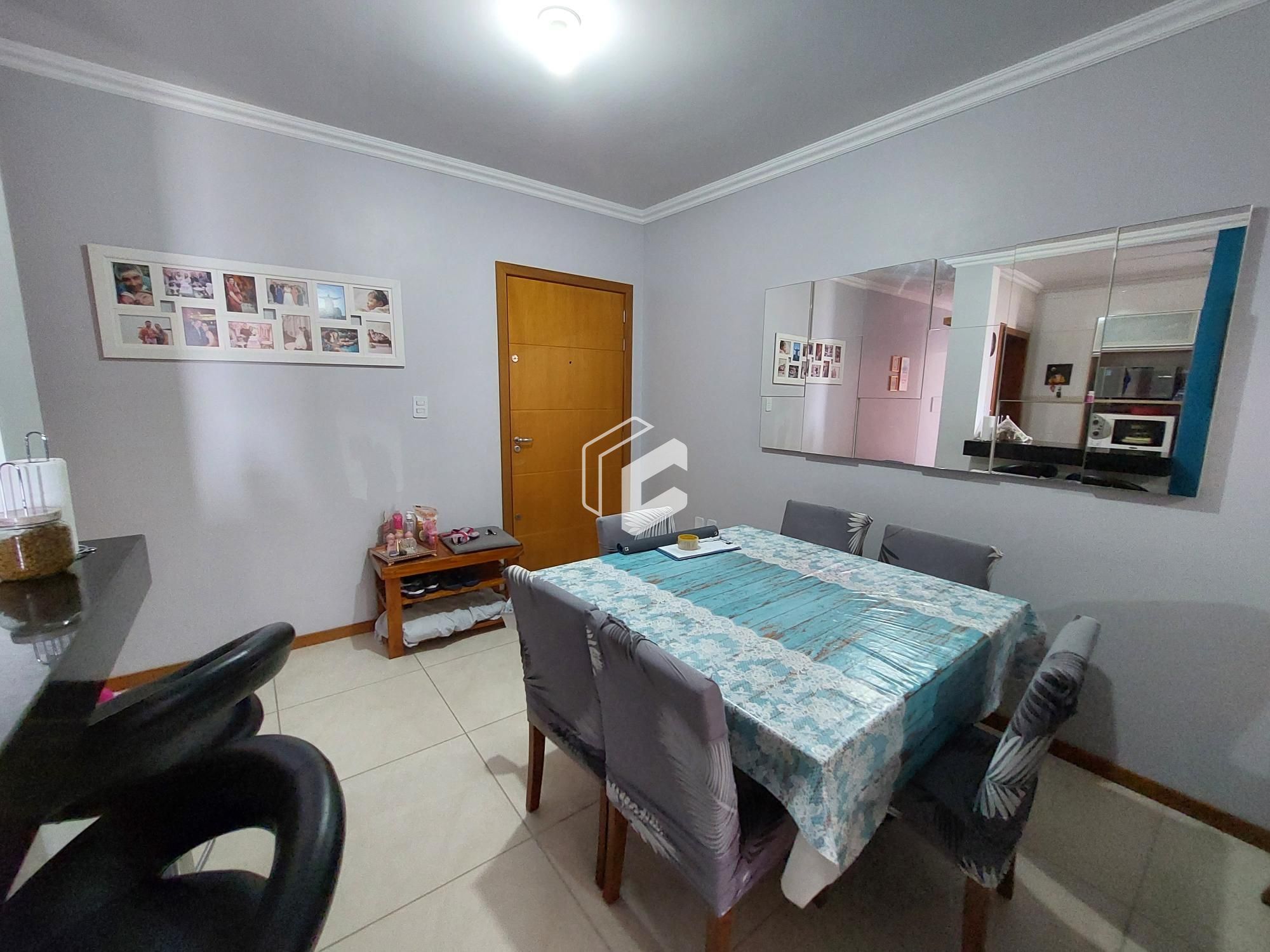 Apartamento à venda com 2 quartos, 75m² - Foto 6